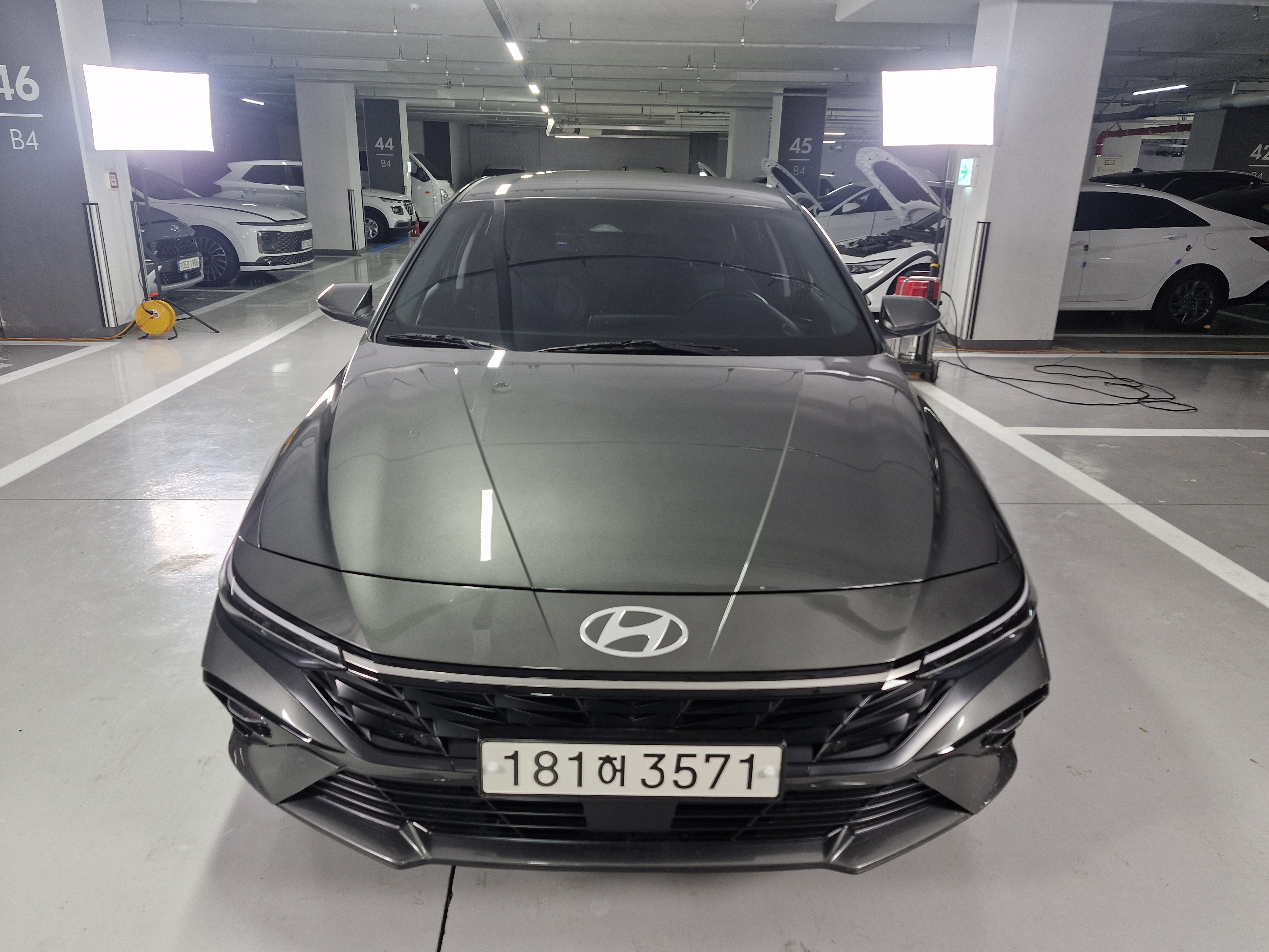 더 뉴 아반떼 가솔린 1.6 모던 2026 년형